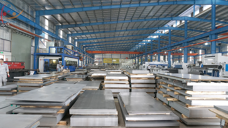 Xưởng gia công kim loại tấm