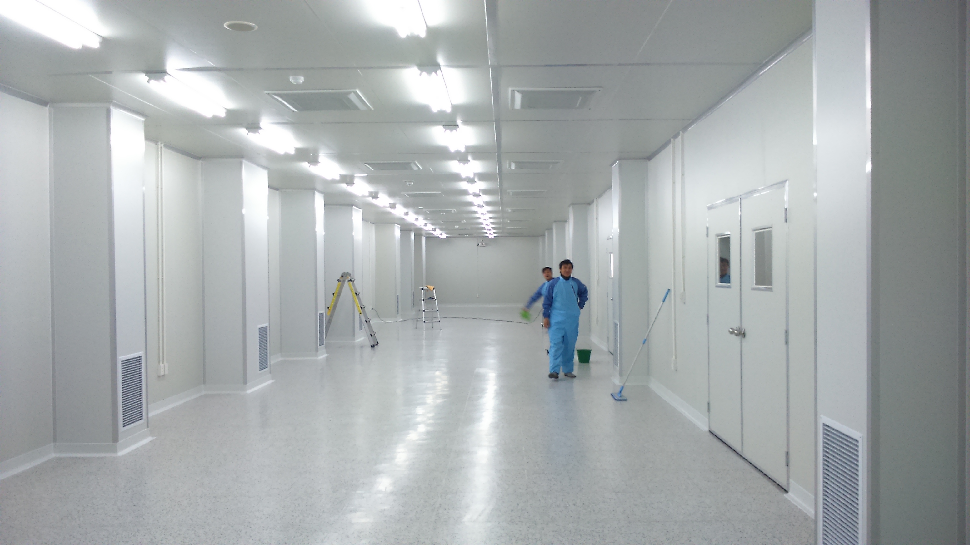 Kinh nghiệm tối ưu chi phí khi mua tấm panel phòng sạch