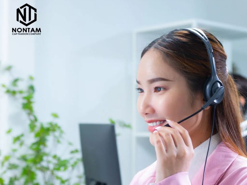 Báo giá may mũ theo yêu cầu có đắt không?