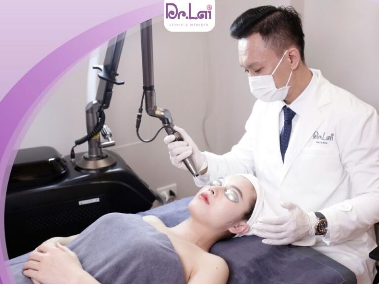 Tẩy Trang Và Làm Sạch Sâu